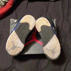 The Bottom Of the Jordan 5 “Racer Blue”